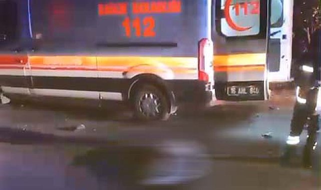 Bursa'da TIR ile motosiklet çarpıştı: 2 ölü, 1 yaralı