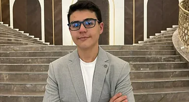 Bursalı dahi Yağız Kaan dünyanın zirvesinde