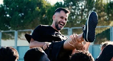 Bursaspor ayrılığı duyurdu! Kaptana veda mesajı…