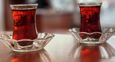 Çayı çok sıcak içenler dikkat!