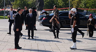 Cevdet Yılmaz: Sosyal medya aslında bizleri yalnızlaştıran, toplumdan koparan bir medya