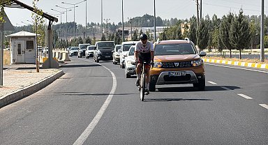 Çocukken taşındıkları İsviçre'den Midyat'a 4 bin 500 kilometre pedal çevirdi