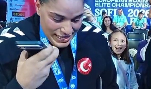 Cumhurbaşkanı Erdoğan, Avrupa Boks Şampiyonu Havvanur Kethüda'yı kutladı