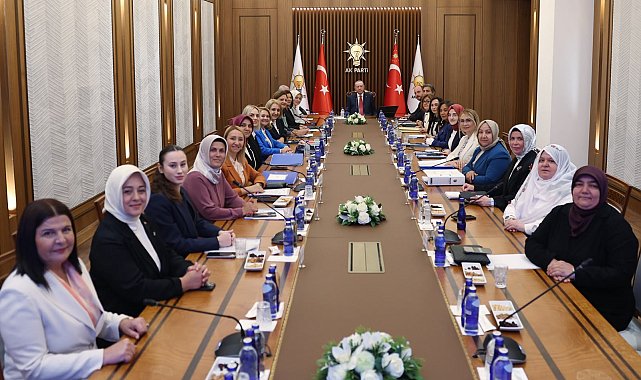 Cumhurbaşkanı Erdoğan, kadın belediye başkanlarını kabul etti