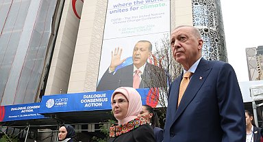 Cumhurbaşkanı Erdoğan ve eşi Emine Erdoğan, BM Genel Merkezi'ne yürüdü