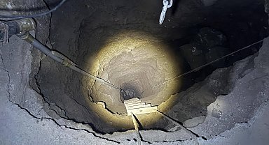 Defineciler evin içinde 25 metrelik kuyu kazdı; 2 gözaltı