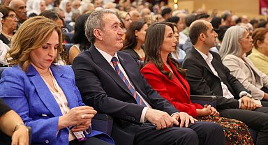 DEM Parti'de Hatimoğulları ve Bakırhan yeniden seçildi