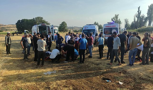 Diyarbakır'da devrilen otomobildeki 4'ü çocuk, 9 kişi yaralandı
