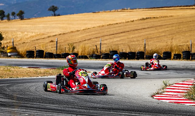 Dynamic Racing Team, Türkiye Karting Şampiyonası'nın beşinci ayağında dört kategoride yarıştı