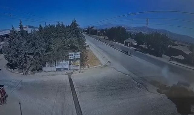 Elazığ'da otomobiller çarpıştı: 2 ölü, 2 yaralı