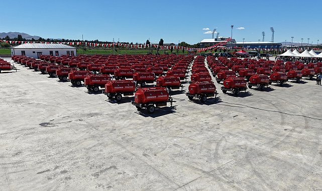 Erzurum'da 150 kırsal mahalleye olası yangınlara karşı su tankeri dağıtıldı
