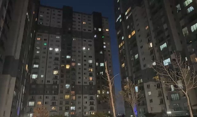 Esenyurt'ta otoparkta çıkan yangın 28 katlı binaya sıçradı: 42 kişi dumandan etkilendi
