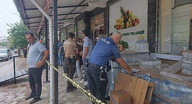Eşini çalıştığı markette tabancayla öldürüp, intihar etti