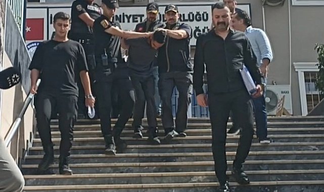 Fatih'te 2 kişinin öldüğü döviz bürosundaki saldırıya ilişkin 12 şüpheli adliyeye sevk edildi Toplu görüntü