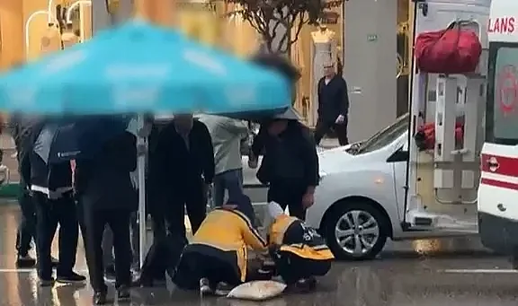 Feci yağmurda korkunç kaza…