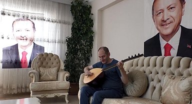 Görme engelli Abdullah, Erdoğan hayranlığını bestesiyle anlattı