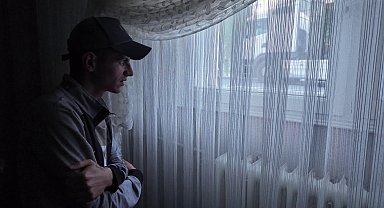 Göz tansiyonu hastası Oğuzhan: Tek isteğim acının dinmesi
