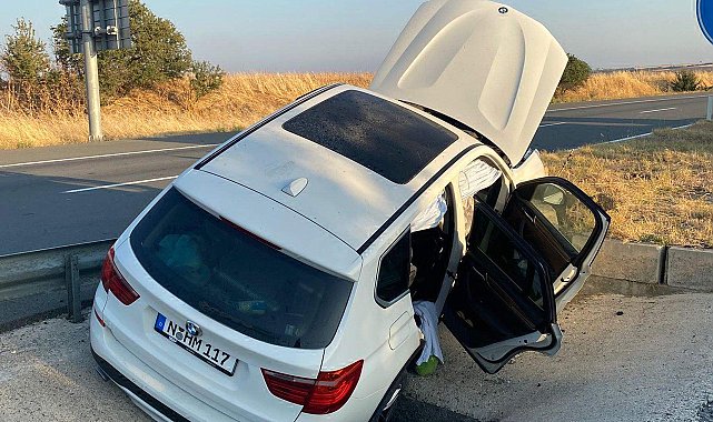 Gurbetçi aile kaza yaptı; 4 yaralı