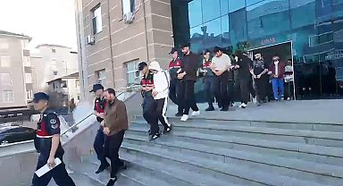Hesaplarında 2,3 milyar liralık hareketlilik olan yasa dışı bahis şüphelilerine operasyon: 12 tutuklama