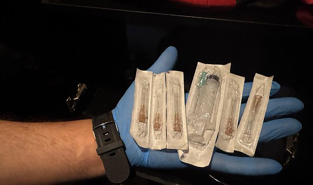 İstanbul merkezli 12 ilde 'Ailem Güvende' operasyonu: 26 gözaltı