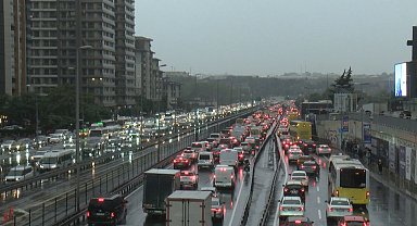 İstanbul'da trafik yoğunluğu yüzde 85'e ulaştı