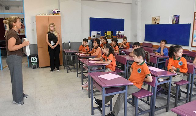 İzmir'de fırsat eşitliği için bilim köprüsü kuruldu