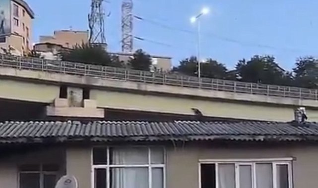 Kağıthane'de viyadük altında gördüğü kişiden şüphelenip canlı yayın yaptı; asılsız ihbardan ceza yazıldı