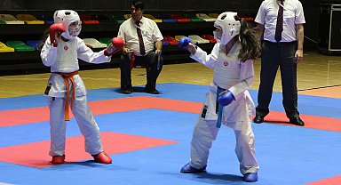Karadeniz ve Hazar Ülkeleri Karate Şampiyonası Samsun'da başladı