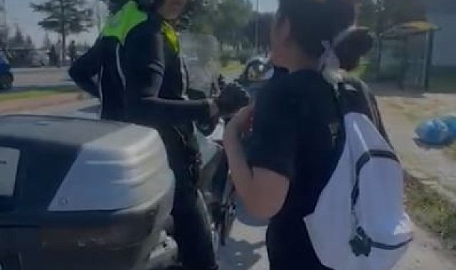 Kayseri'de polis, sınava geç kalan öğrencileri taşıdı