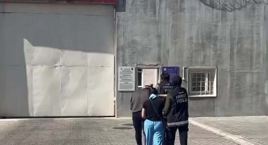 Manisa'da uyuşturucu operasyonu: 110 bin adet sentetik ecza hapı ele geçirildi