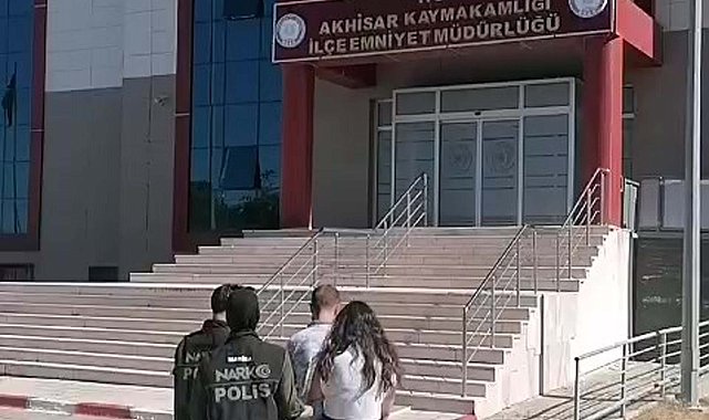 Manisa'da uyuşturucu operasyonu; 2 tutuklama