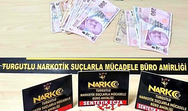 Manisa'da uyuşturucu operasyonu: 3 gözaltı