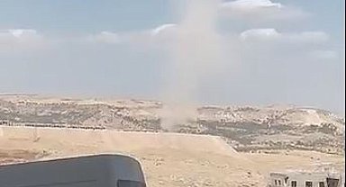 Mardin'de arazide oluşan hortum kamerada