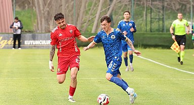 Menemen FK'da Efe Taylan gitti