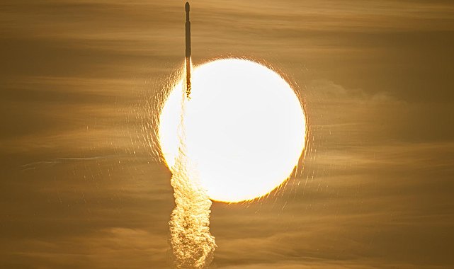NASA, yeni nesil uzay teleskobu 'Roman'ı uzaya gönderdi