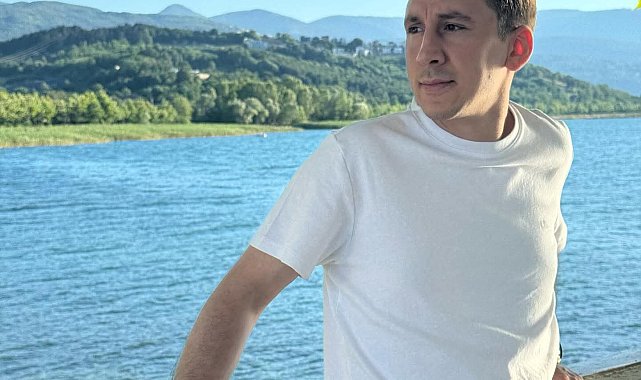 Rahatsızlanıp kaza yapan motosiklet sürücüsü öldü
