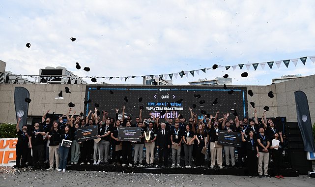 ROKETSAN 'yapay zeka hackathonu' ödül töreni ile son buldu