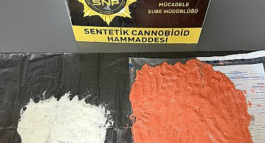Sakarya'da 1 ton 772 kilo bonzai üretilebilecek hammadde ele geçirildi: 5 tutuklama