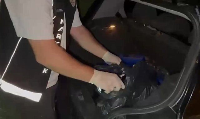 Sakarya'da uyuşturucu operasyonları: 3 tutuklama