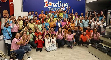 Samsun'da 119 işitme engelli bowling oynadı