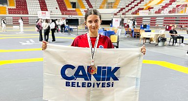 Samsunlu tekvandocu Asiye Nur Bilgin, Türkiye Şampiyonası'nda finalde