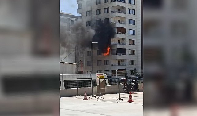 Şanlıurfa'da 8 katlı binada yangın: Bina sakinleri tahliye edildi
