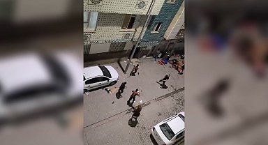 Şanlıurfa'da iki grup arasında taşlı sopalı kavga; 2 yaralı