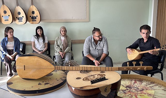 Semih öğretmenin eğitim verdiği 9 öğrenci, üniversitelerin müzik bölümüne yerleşti