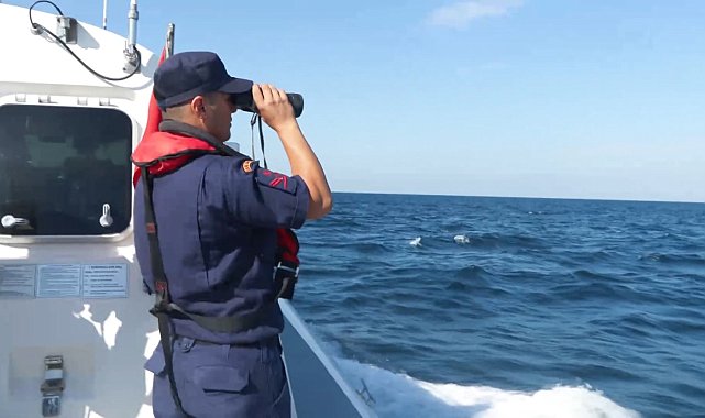 Silivri açıklarında batan gemiyi arama çalışmaları 2'nci gününde sürüyor