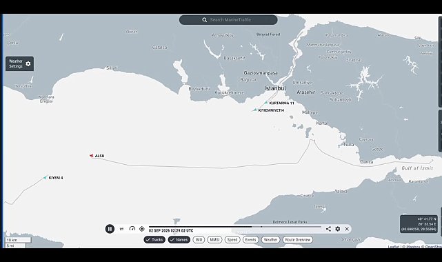Silivri açıklarındaki gemi kazasının ardından bölgedeki kurtarma çalışmalarına ilişkin trafik görüntüleri ortaya çıktı