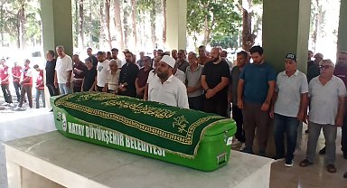 Silivri'de batan geminin kaptanı, Hatay'da toprağa verildi