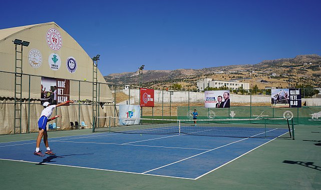 Şırnak'ta Cudi Cup devam ediyor