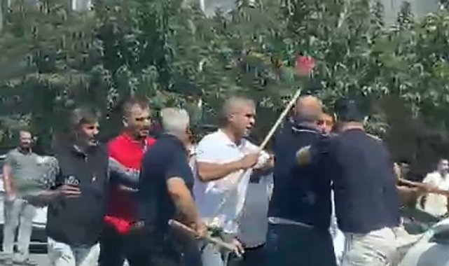 Sokakta taşlı sopalı kavga; 3 yaralı