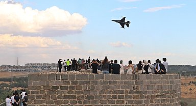 SOLOTÜRK'ten Diyarbakır'da prova uçuşu